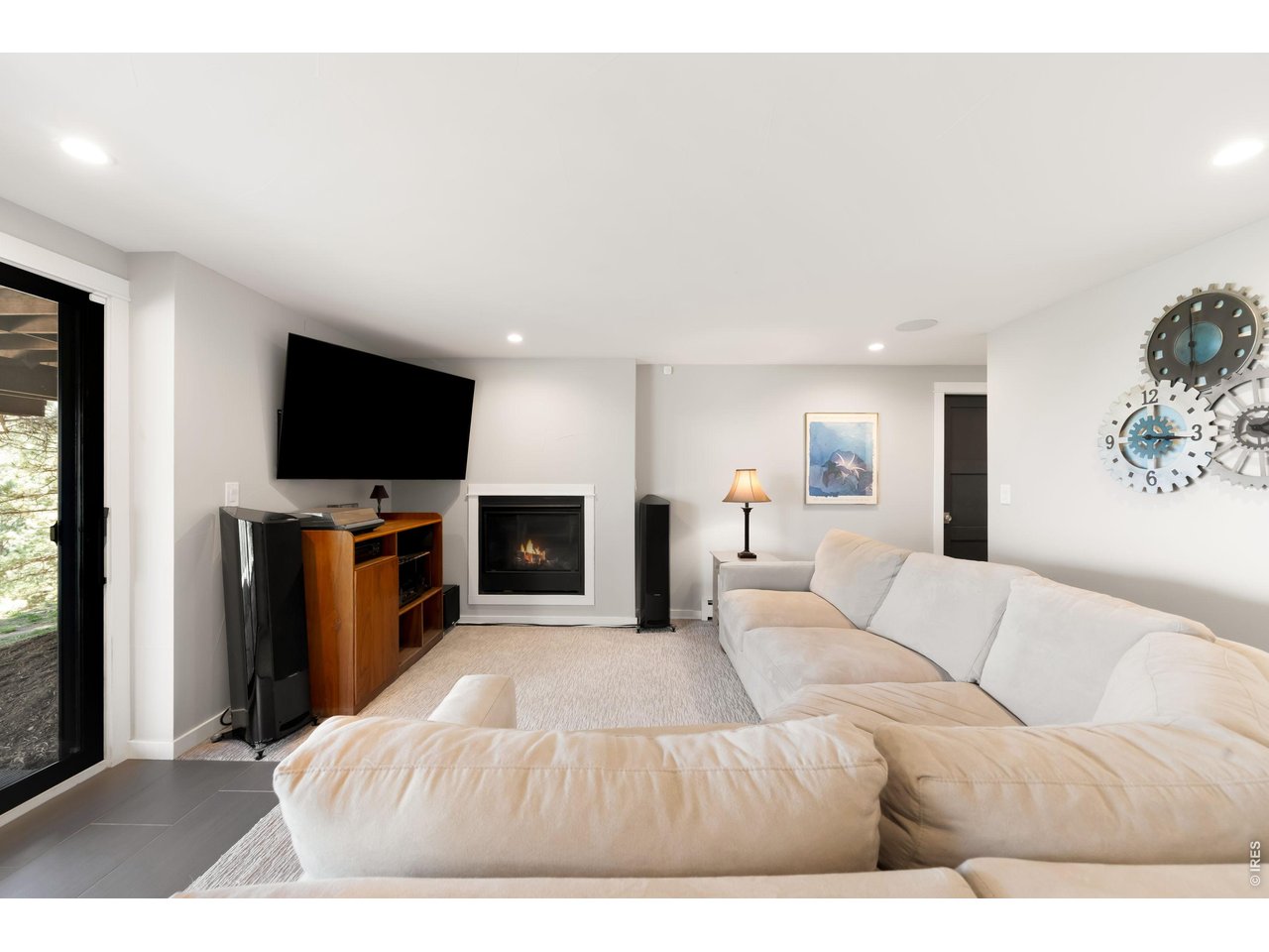 227 Balsam Ln