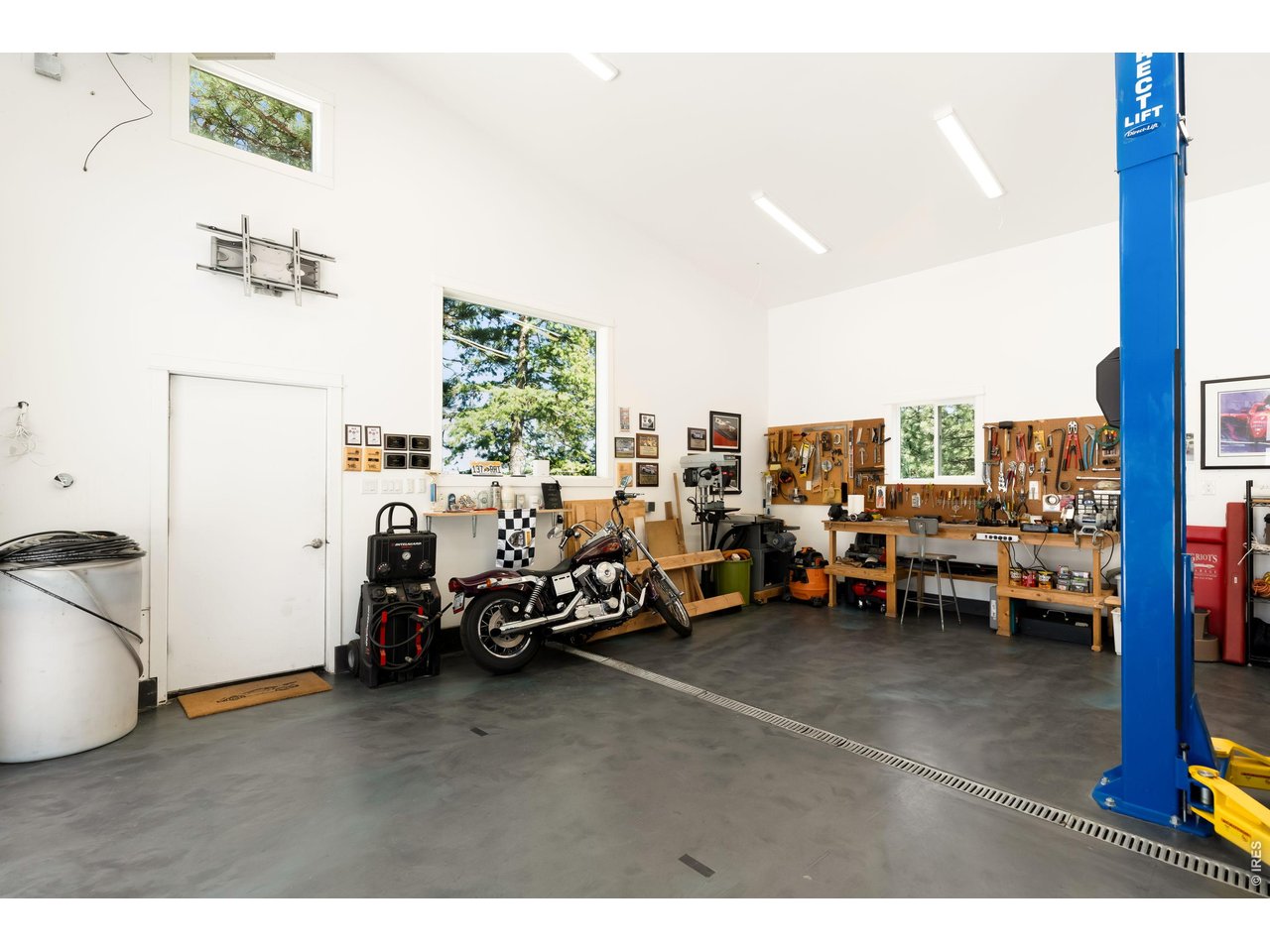 227 Balsam Ln