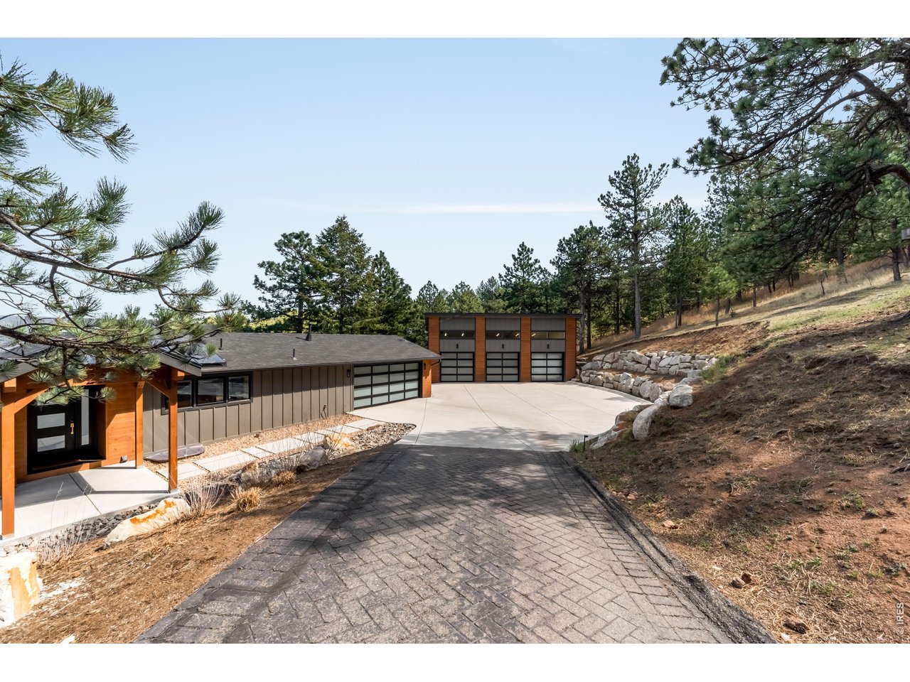 227 Balsam Ln
