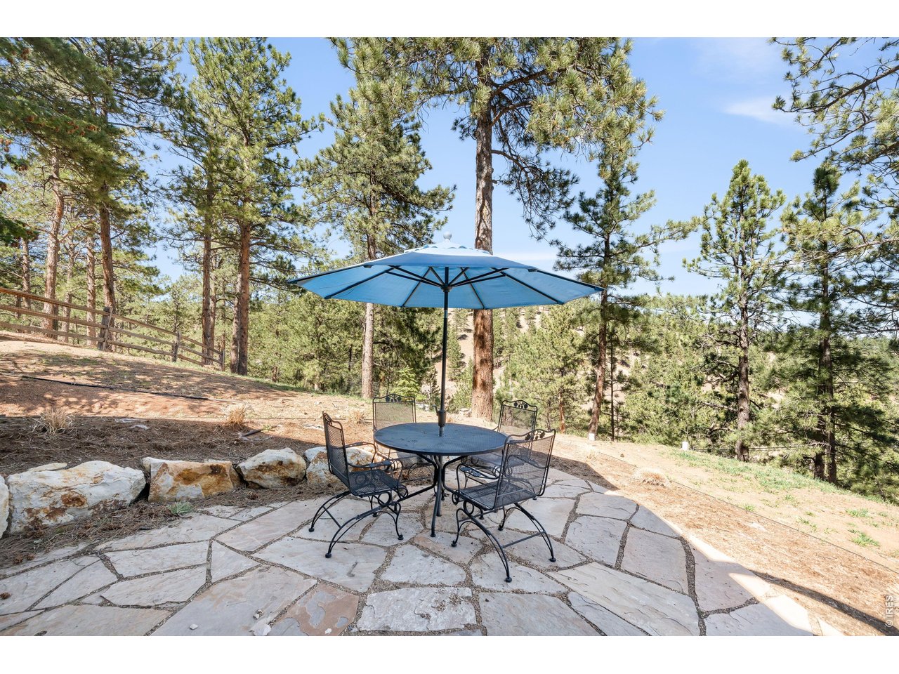 227 Balsam Ln