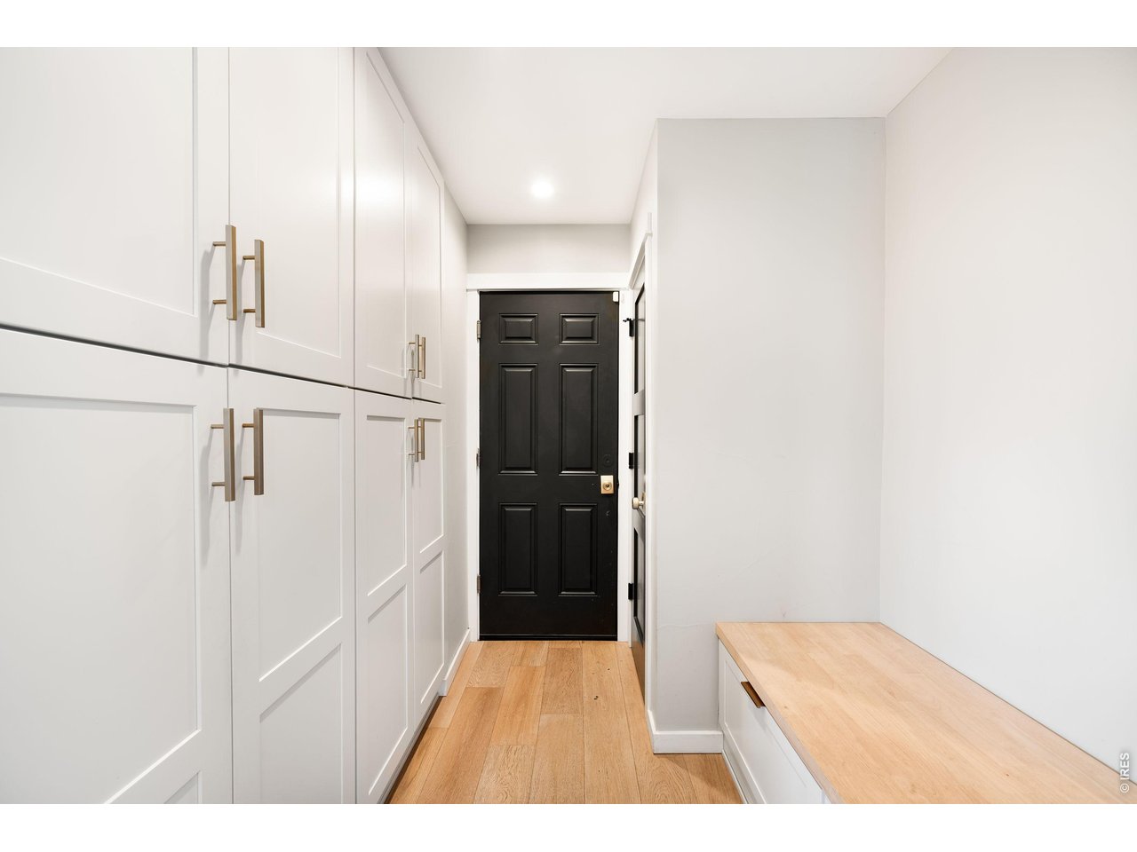 227 Balsam Ln
