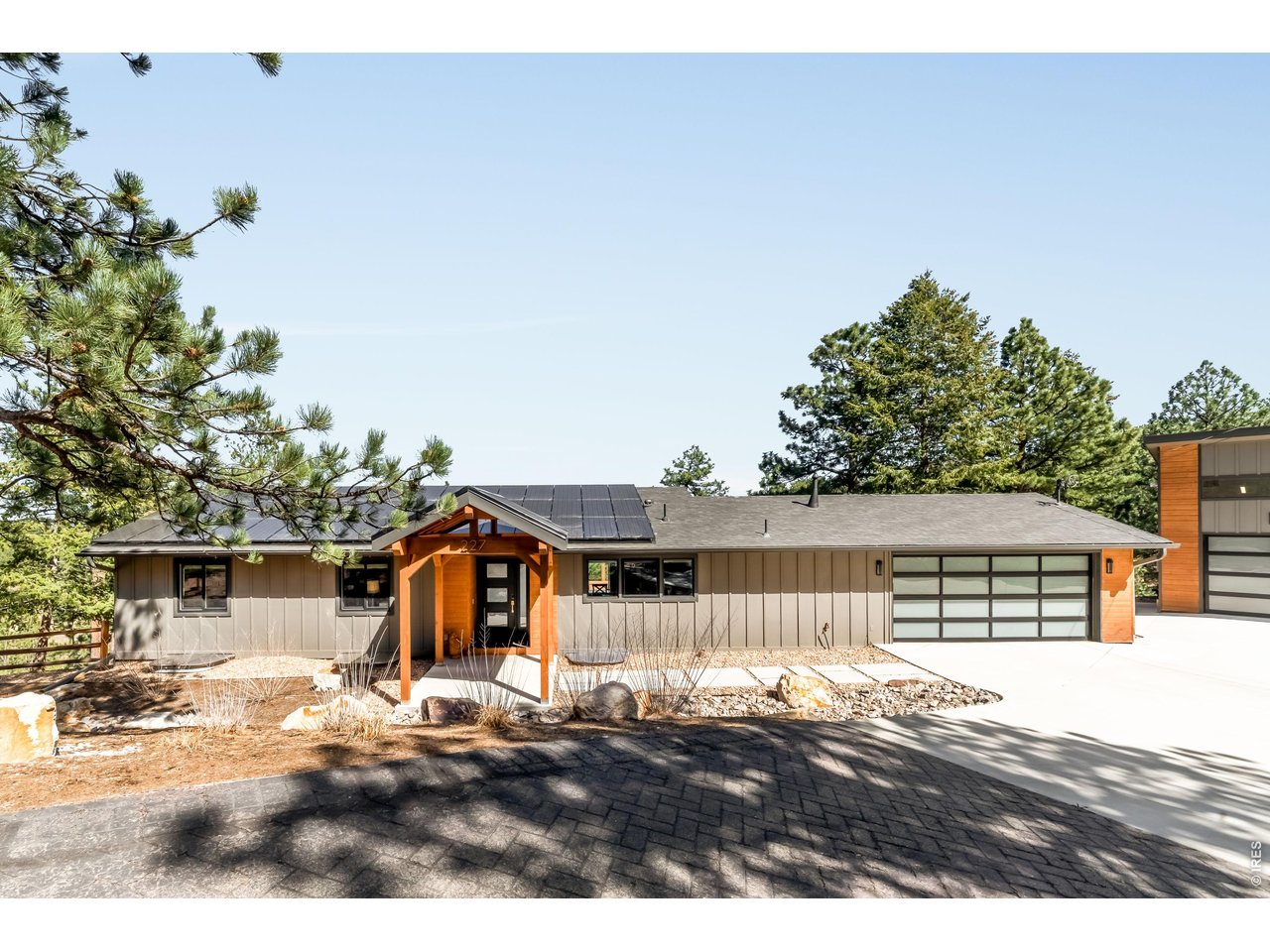 227 Balsam Ln