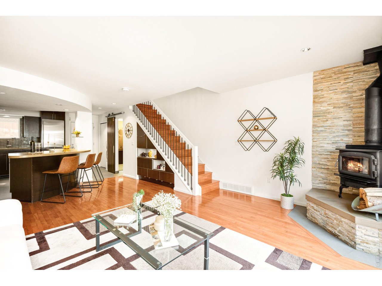 1039 Maxwell Ave 5