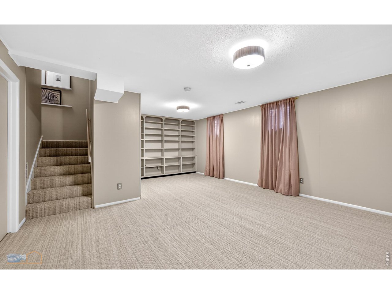 1462 Greenbriar Blvd