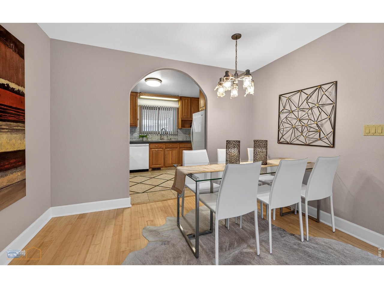 1462 Greenbriar Blvd