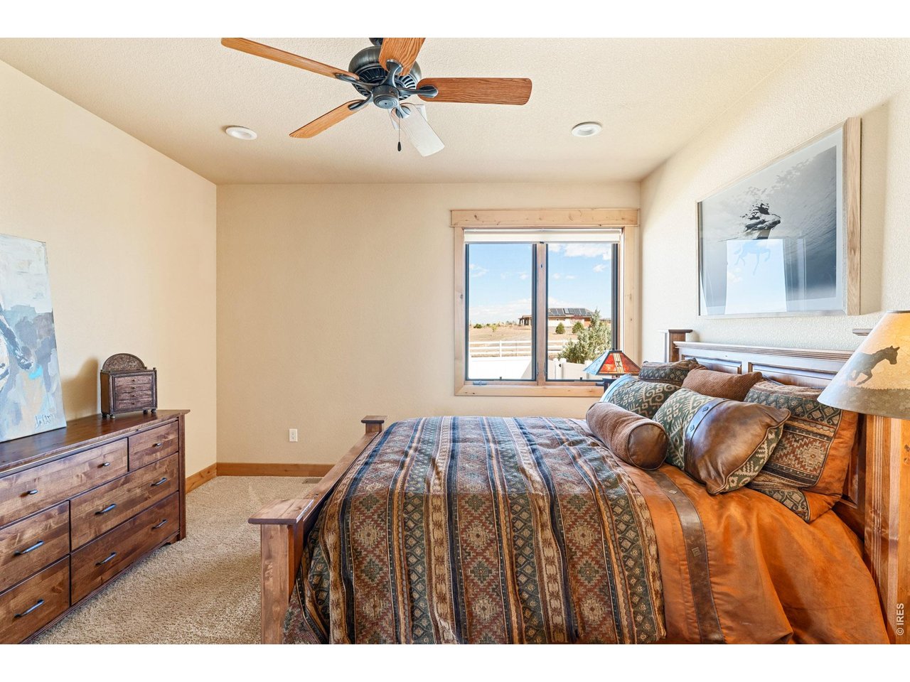 3032 Center Ridge Dr