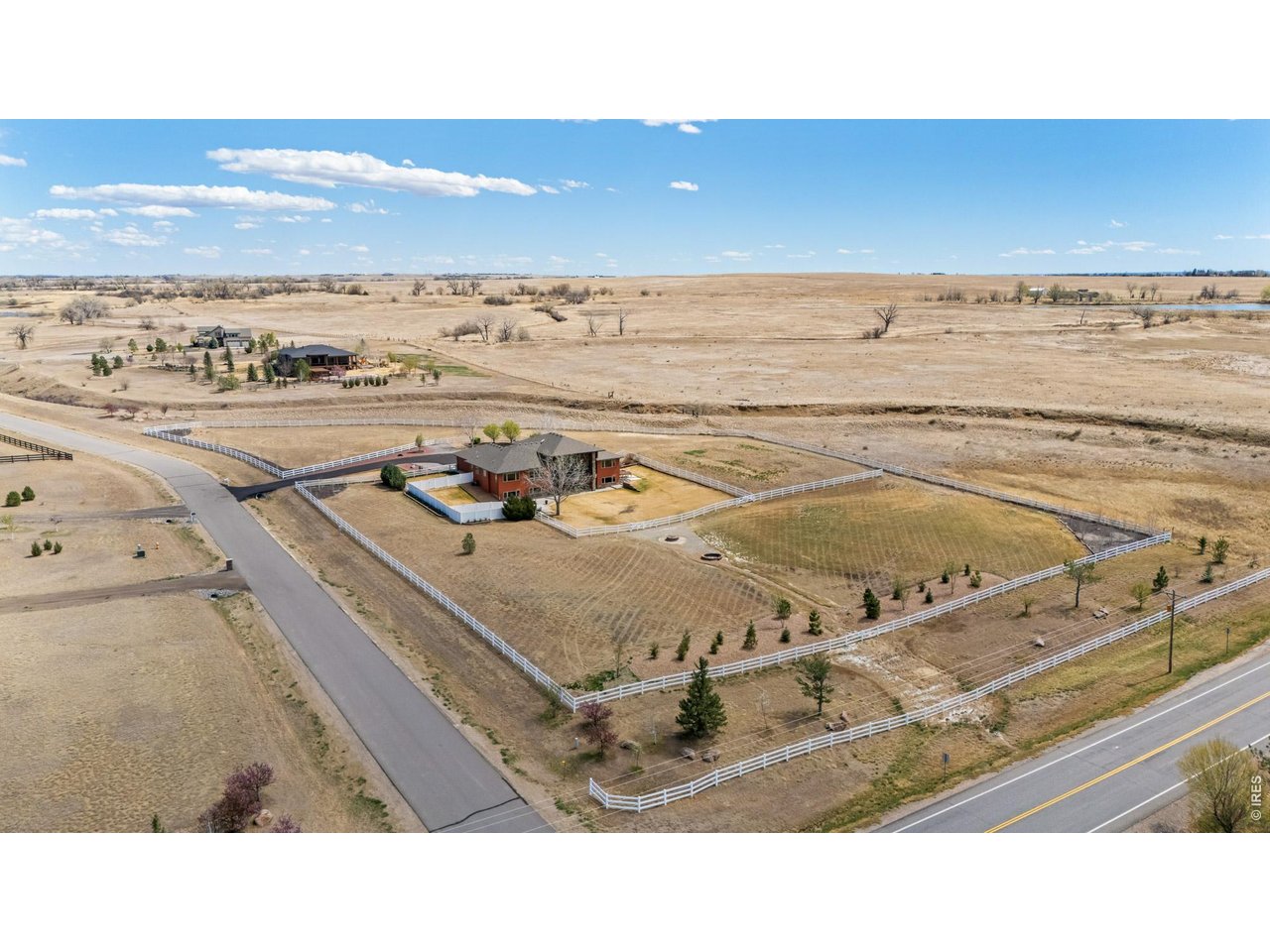 3032 Center Ridge Dr