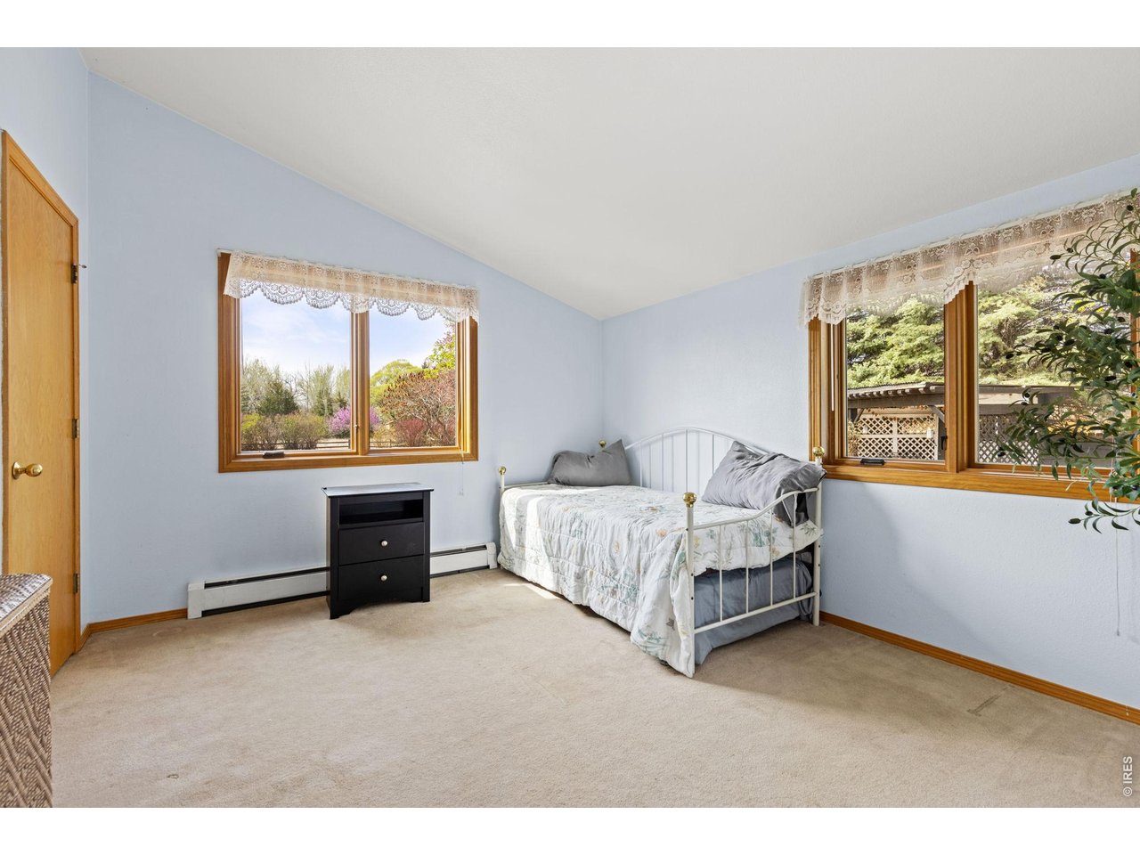7598 Estate Cir