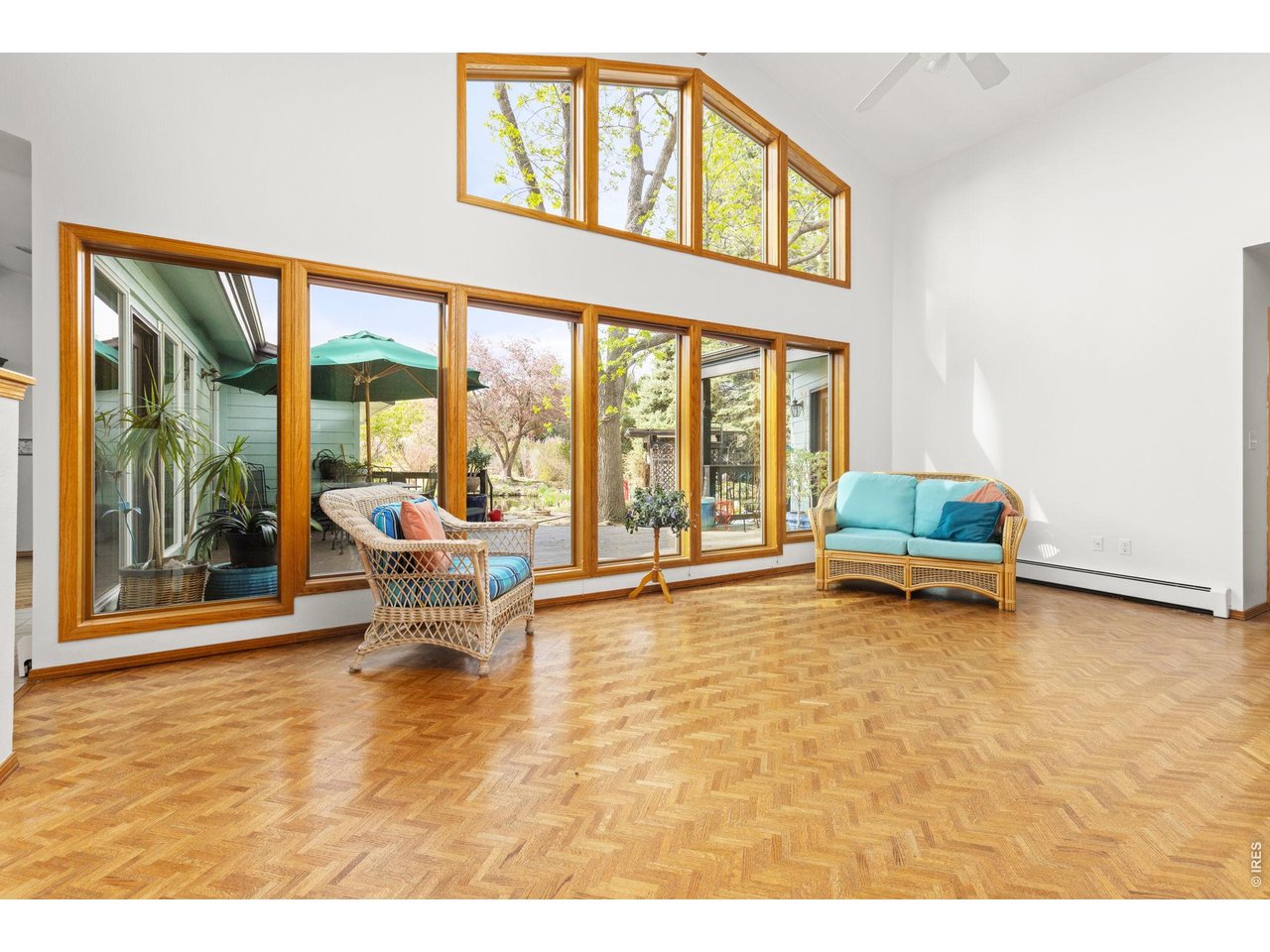 7598 Estate Cir