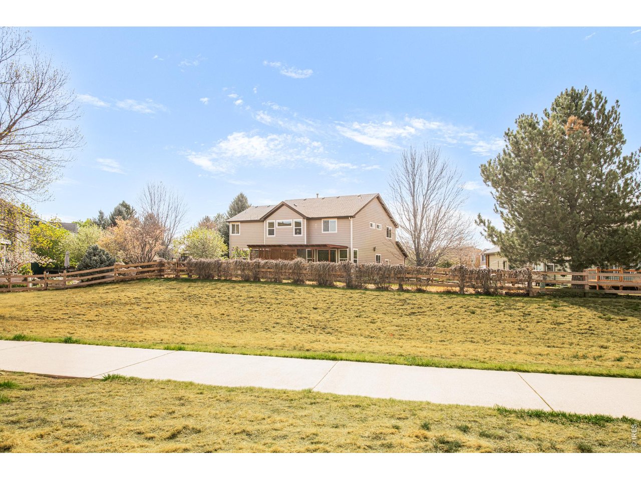 2281 Cottonwood Pl