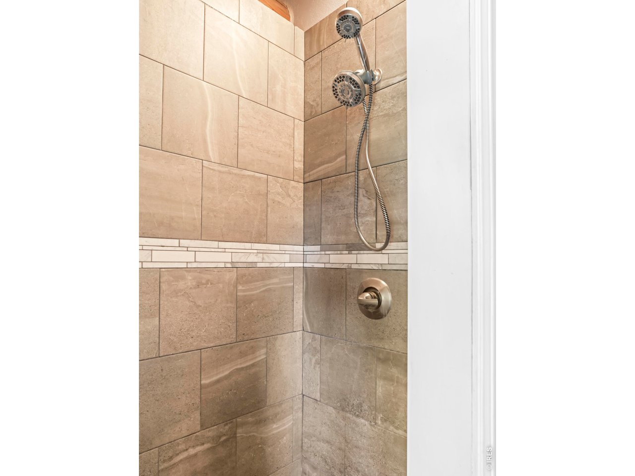 24043 Eagle Cliff Trl