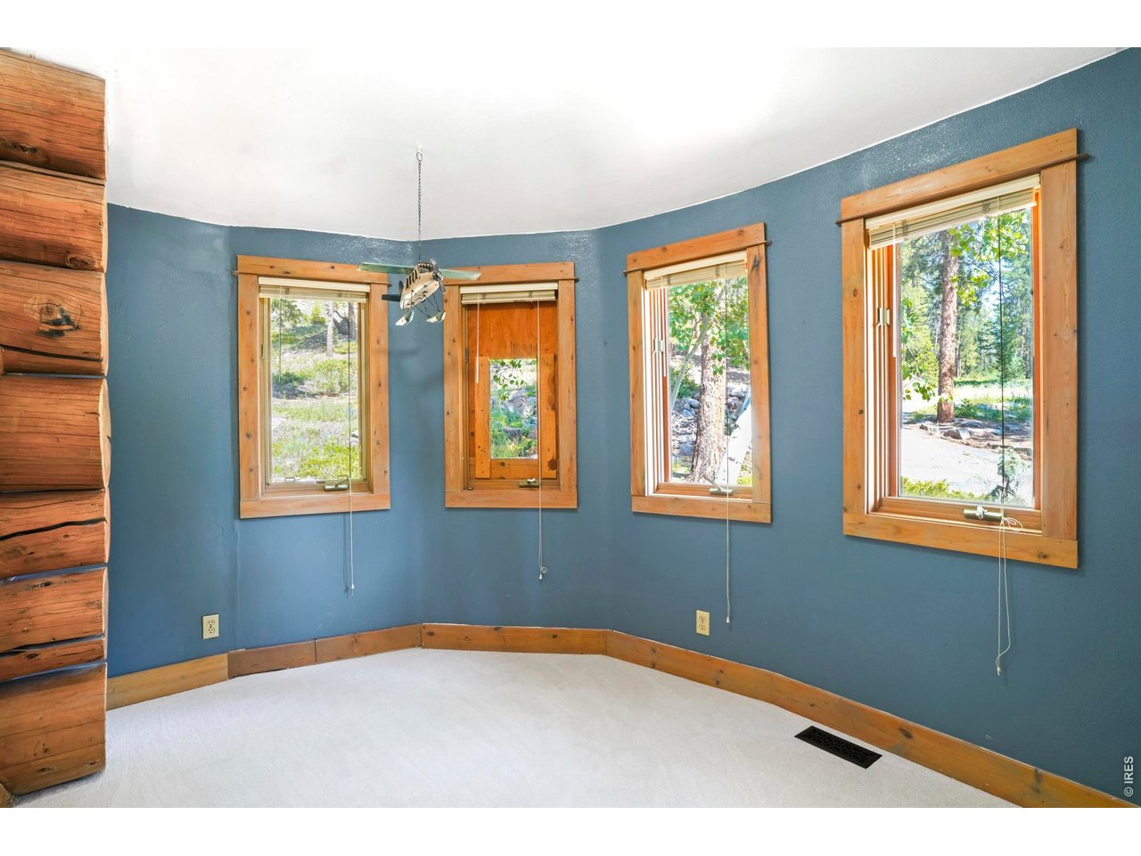 24043 Eagle Cliff Trl