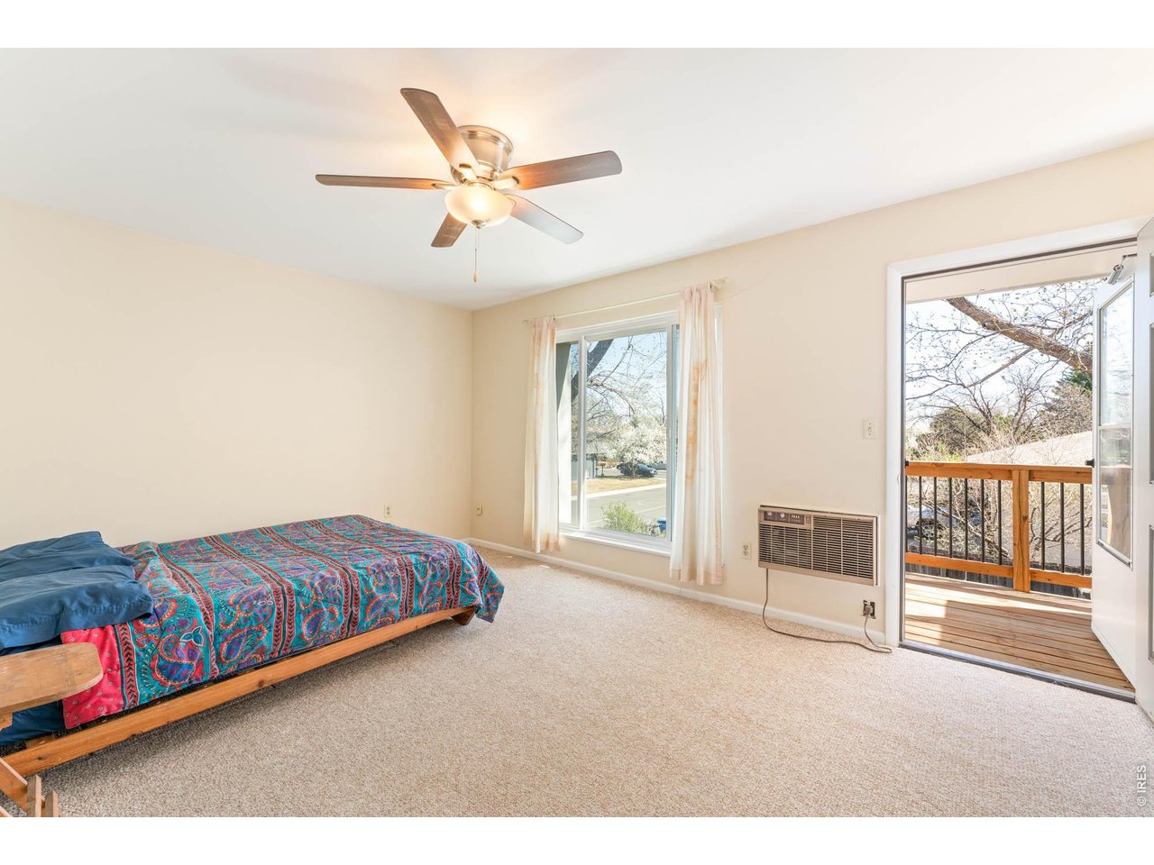 1700 Palm Dr 1