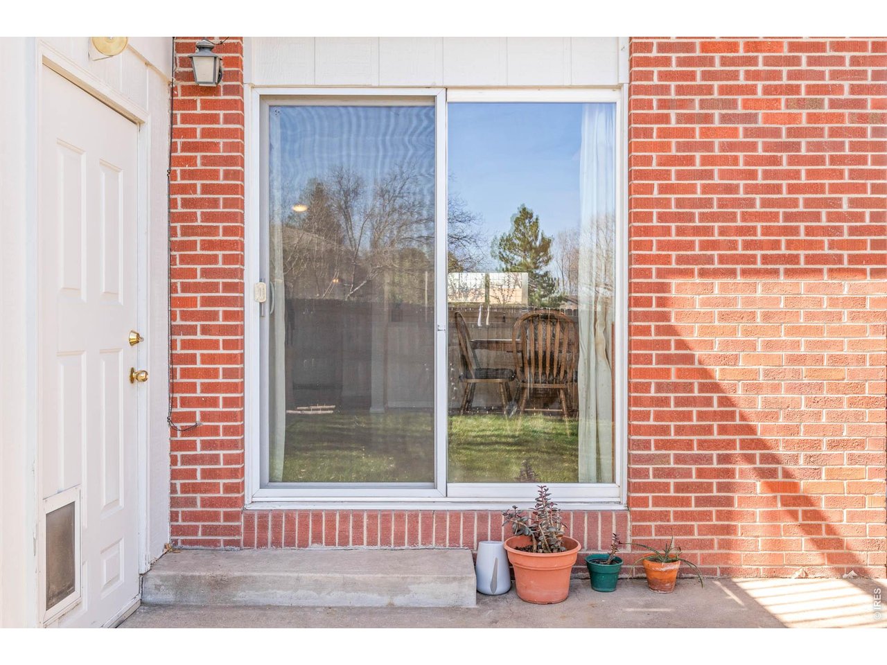 1700 Palm Dr 1
