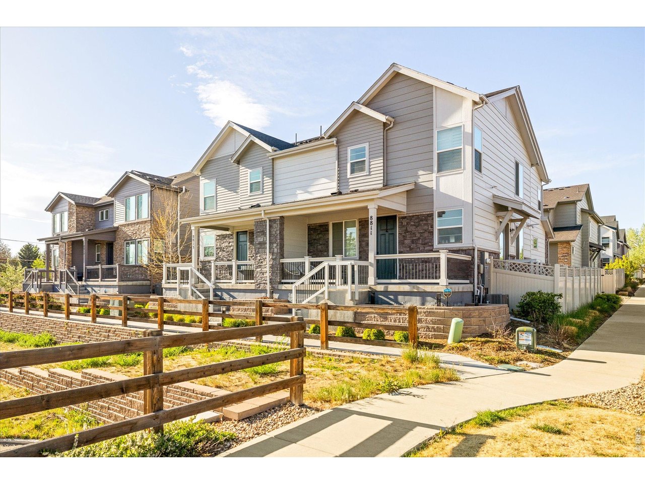 8813 Osceola St