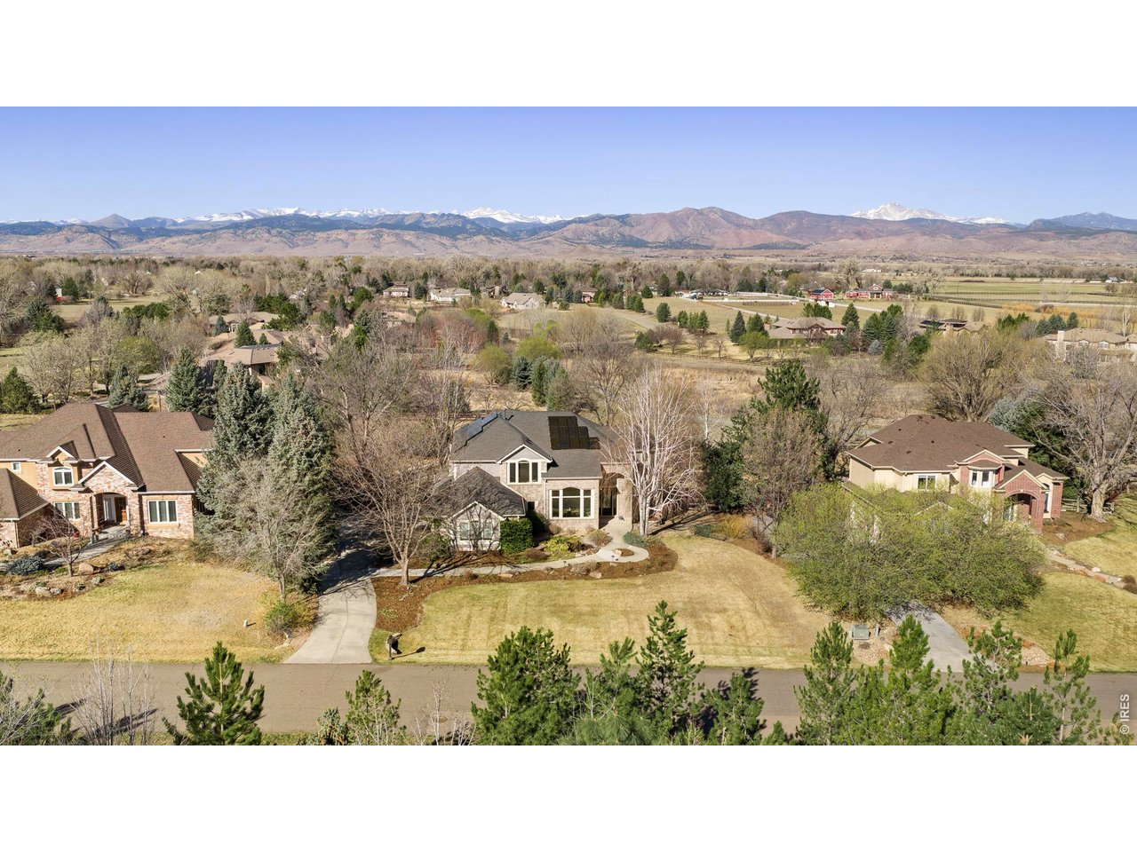 7247 Longview Dr