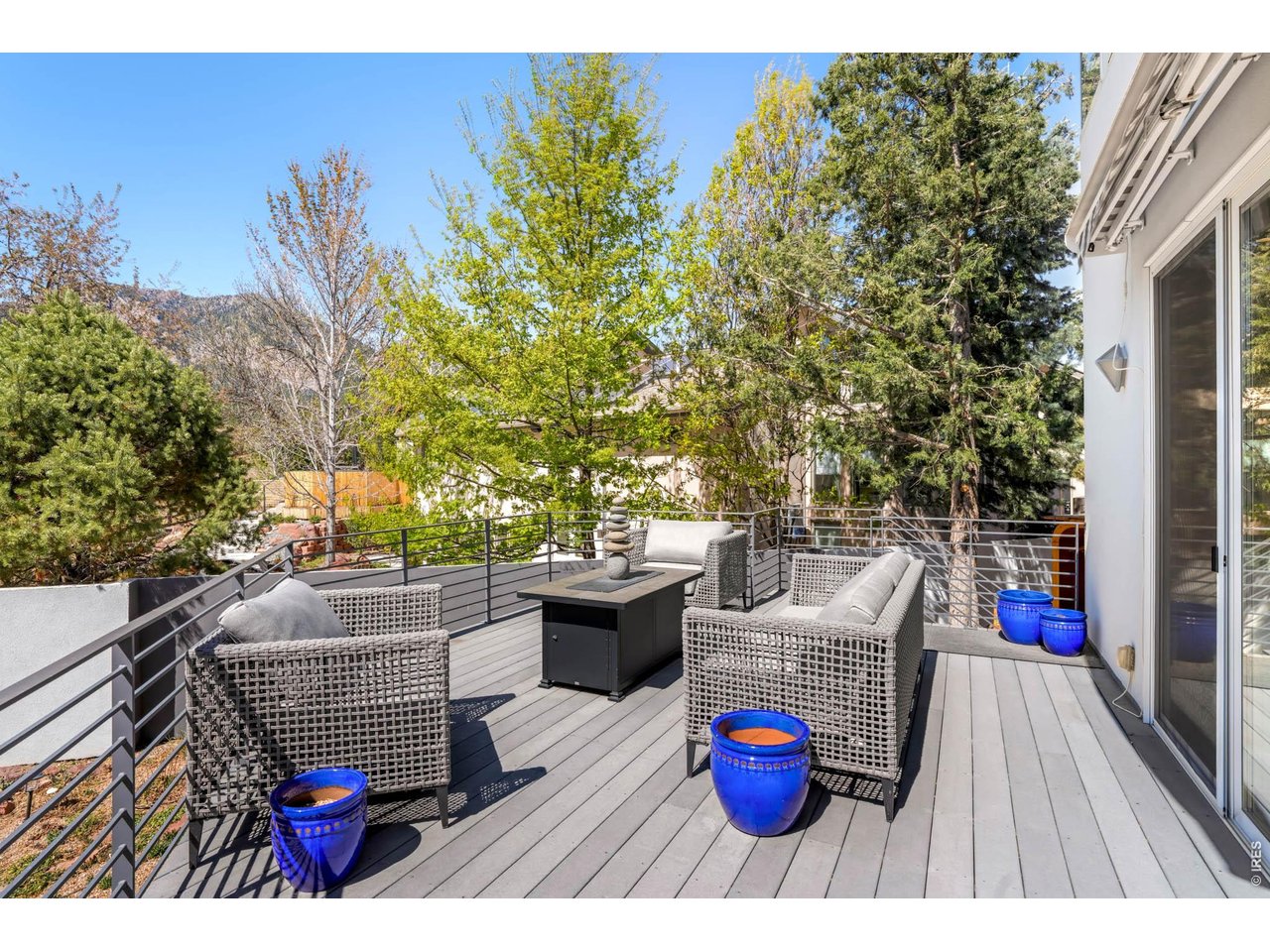 2920 Lafayette Dr