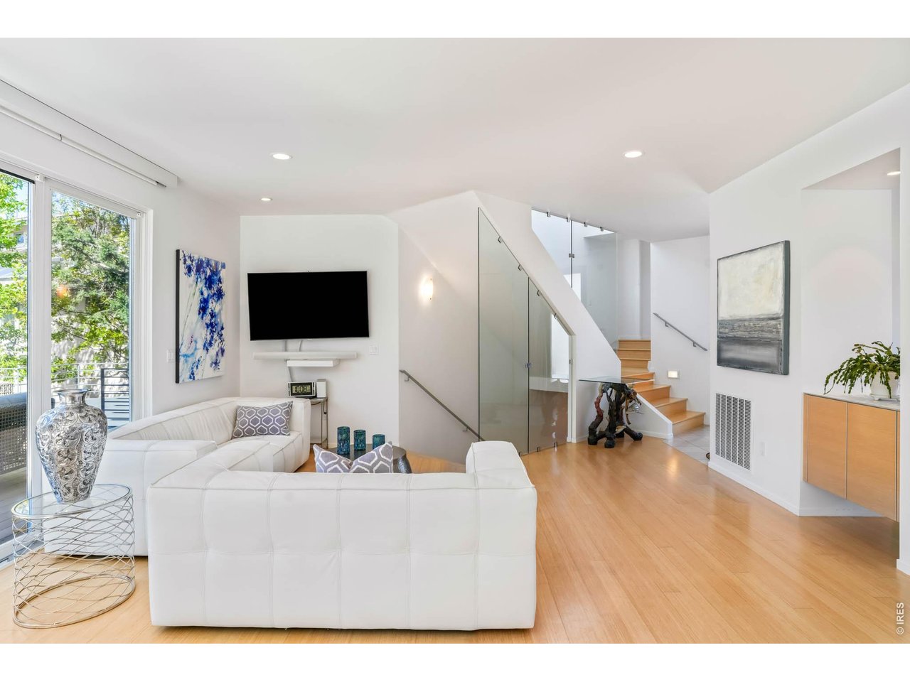 2920 Lafayette Dr