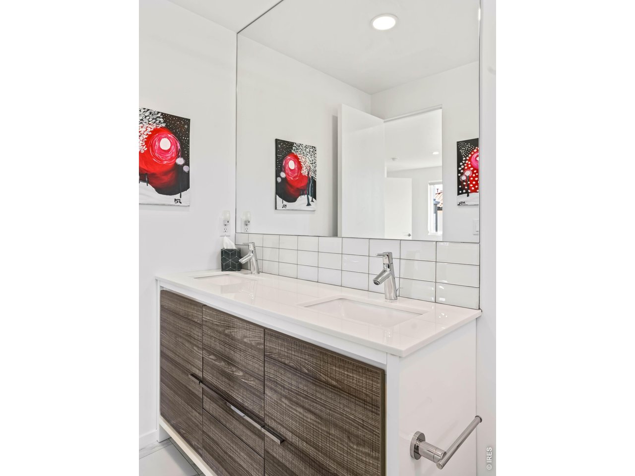 2920 Lafayette Dr