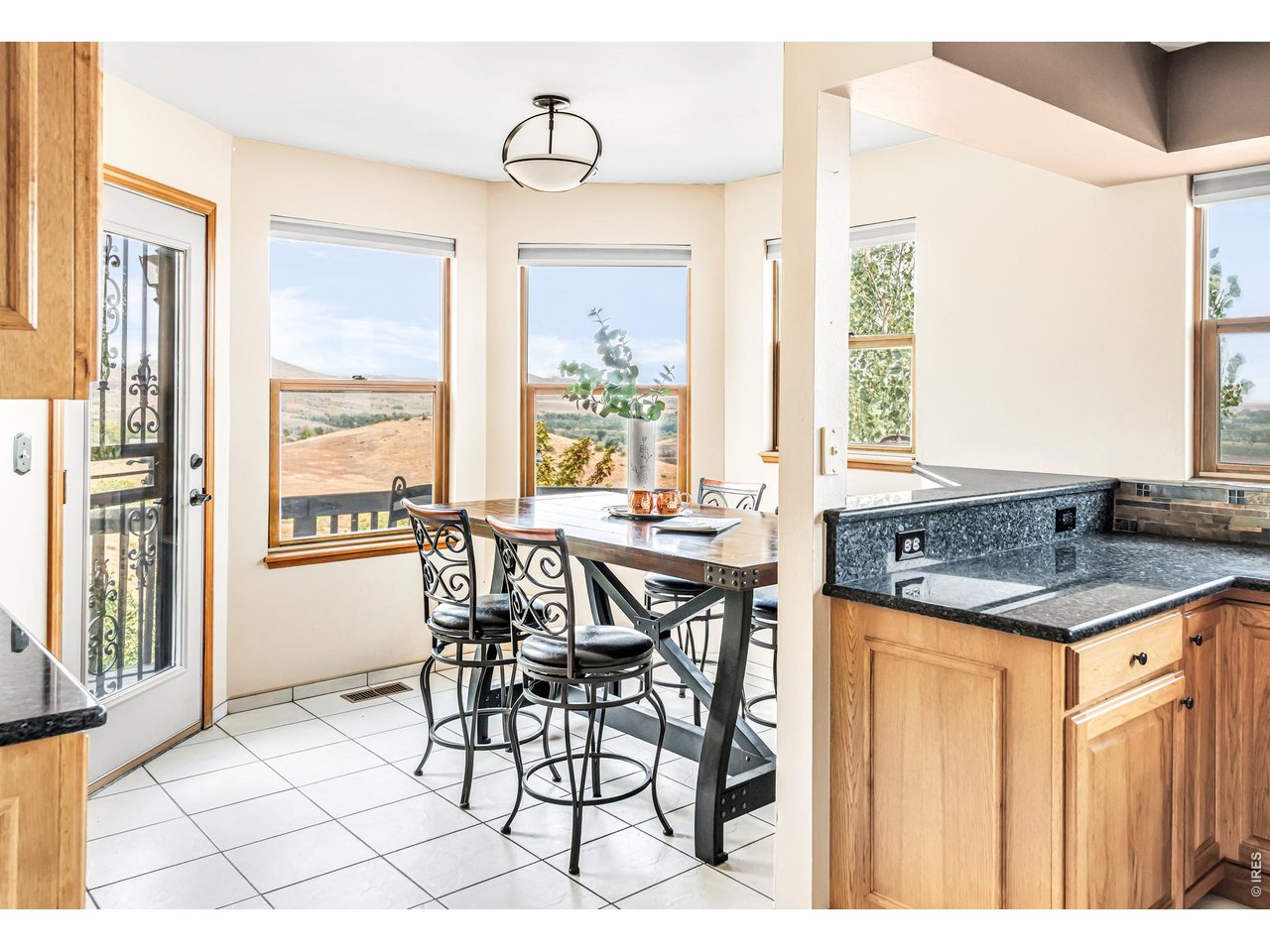11730 Pointe View Dr