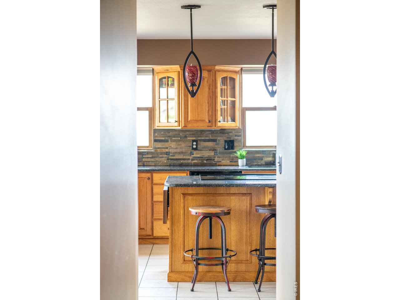 11730 Pointe View Dr