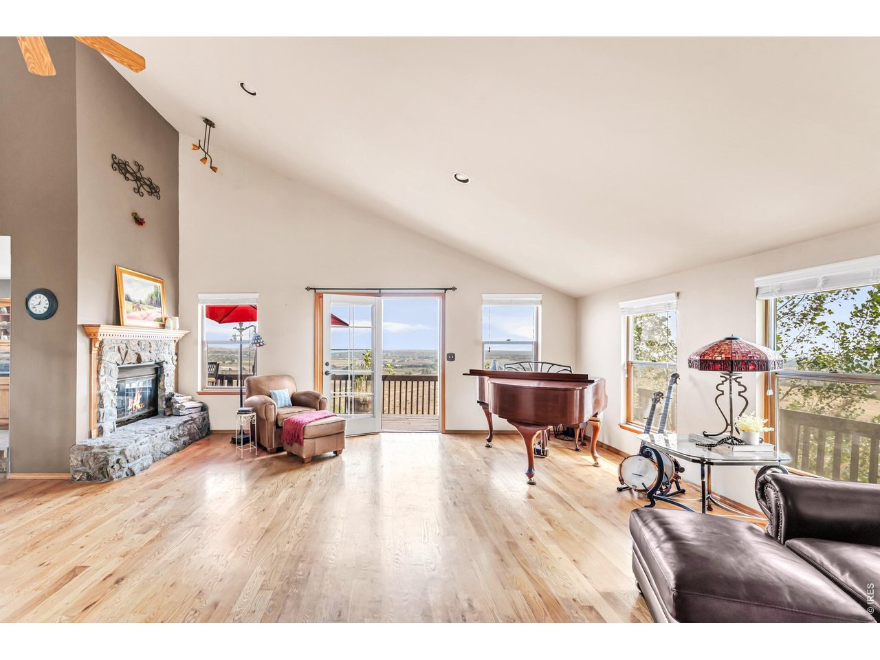 11730 Pointe View Dr