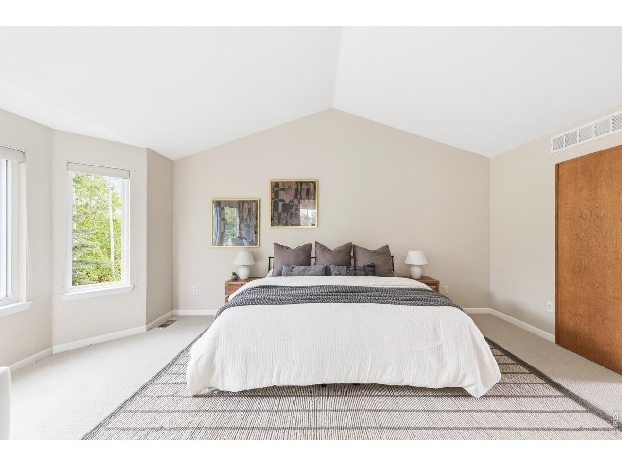 728 Orchard Dr