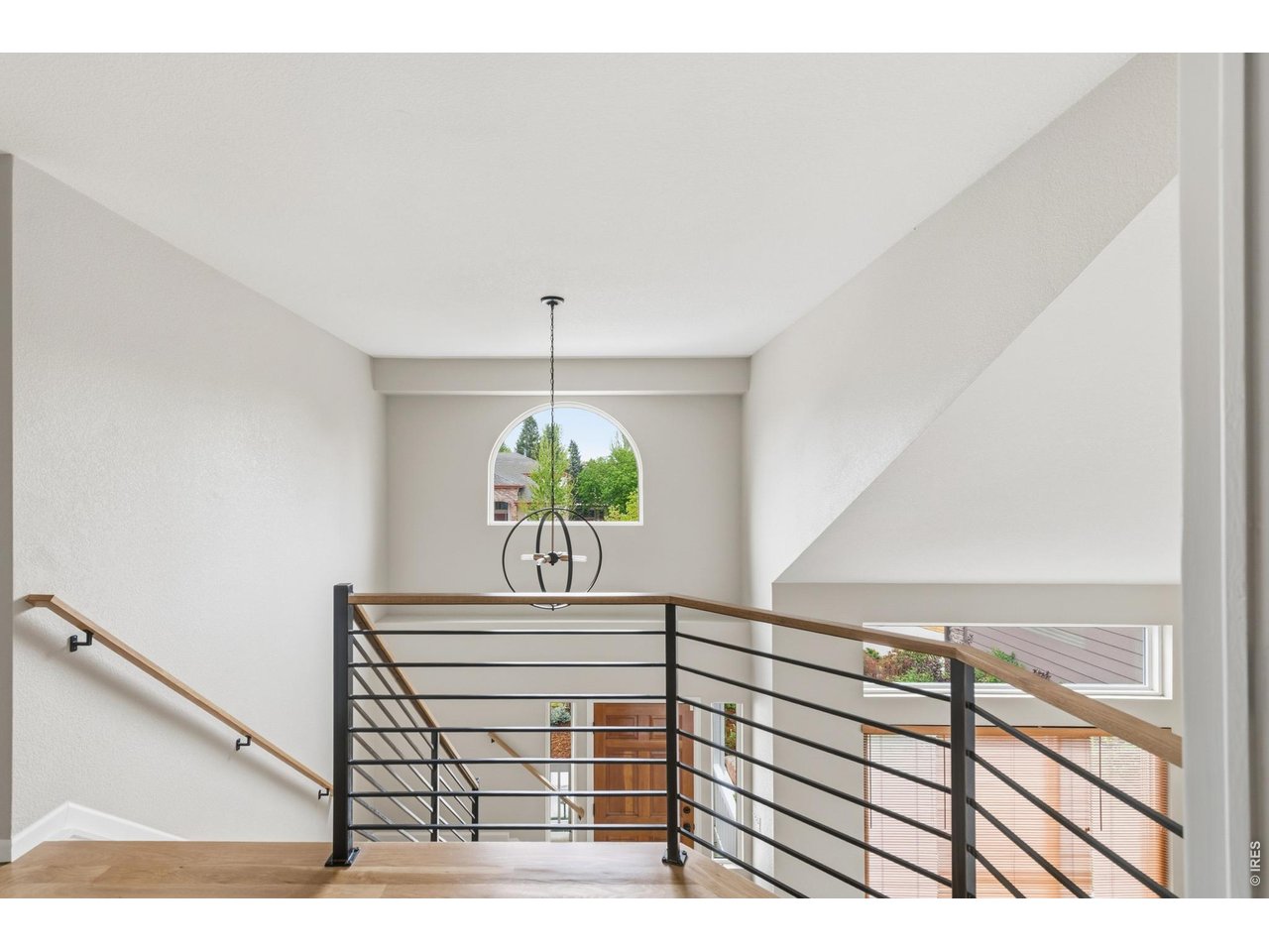 728 Orchard Dr
