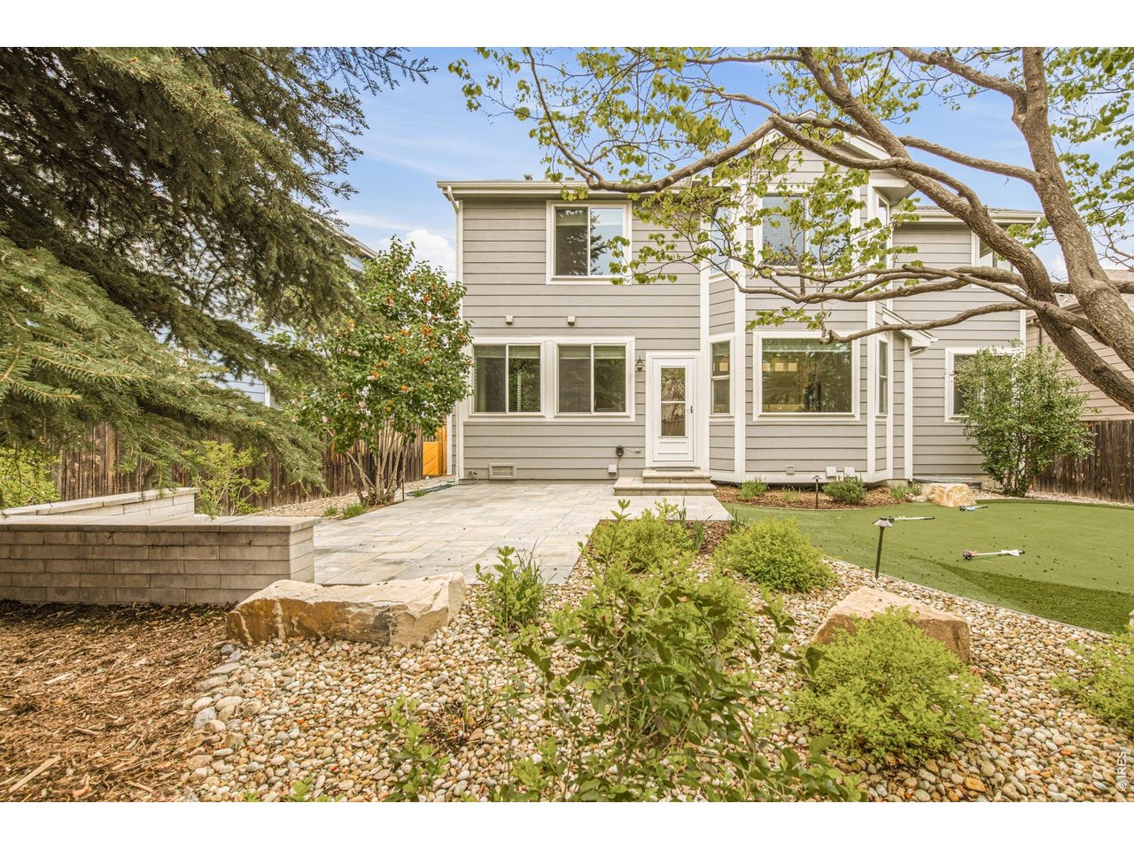 728 Orchard Dr