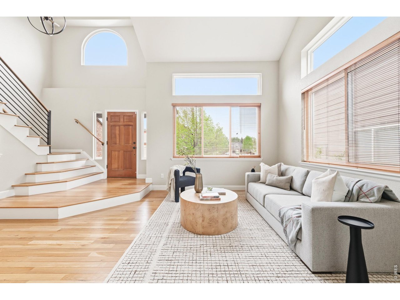 728 Orchard Dr