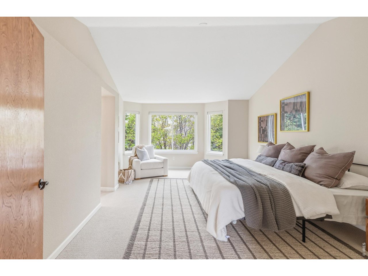 728 Orchard Dr