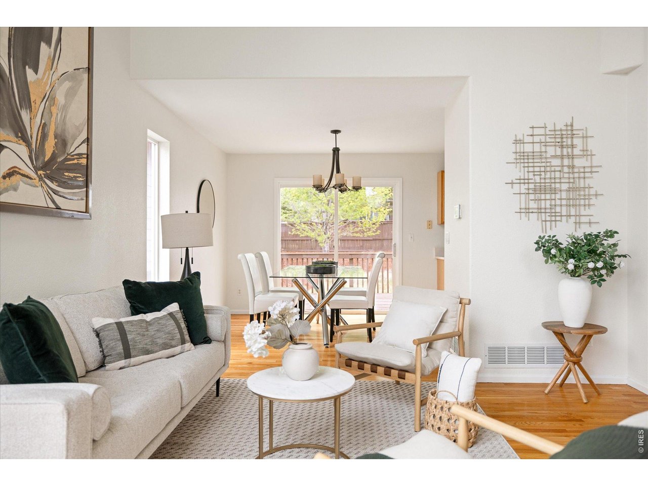 674 Poppy Pl