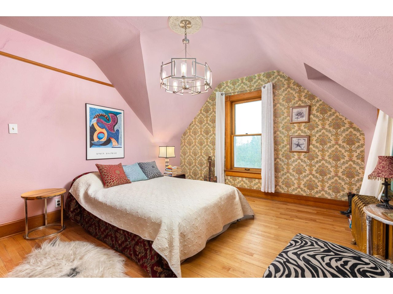 251 Gay St