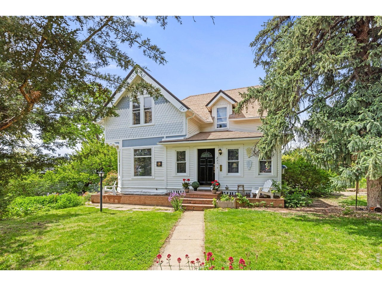 251 Gay St