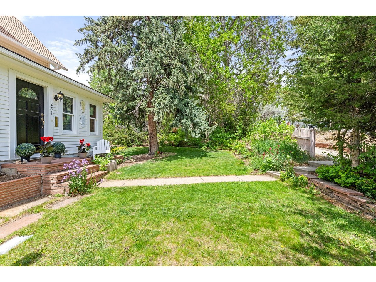 251 Gay St