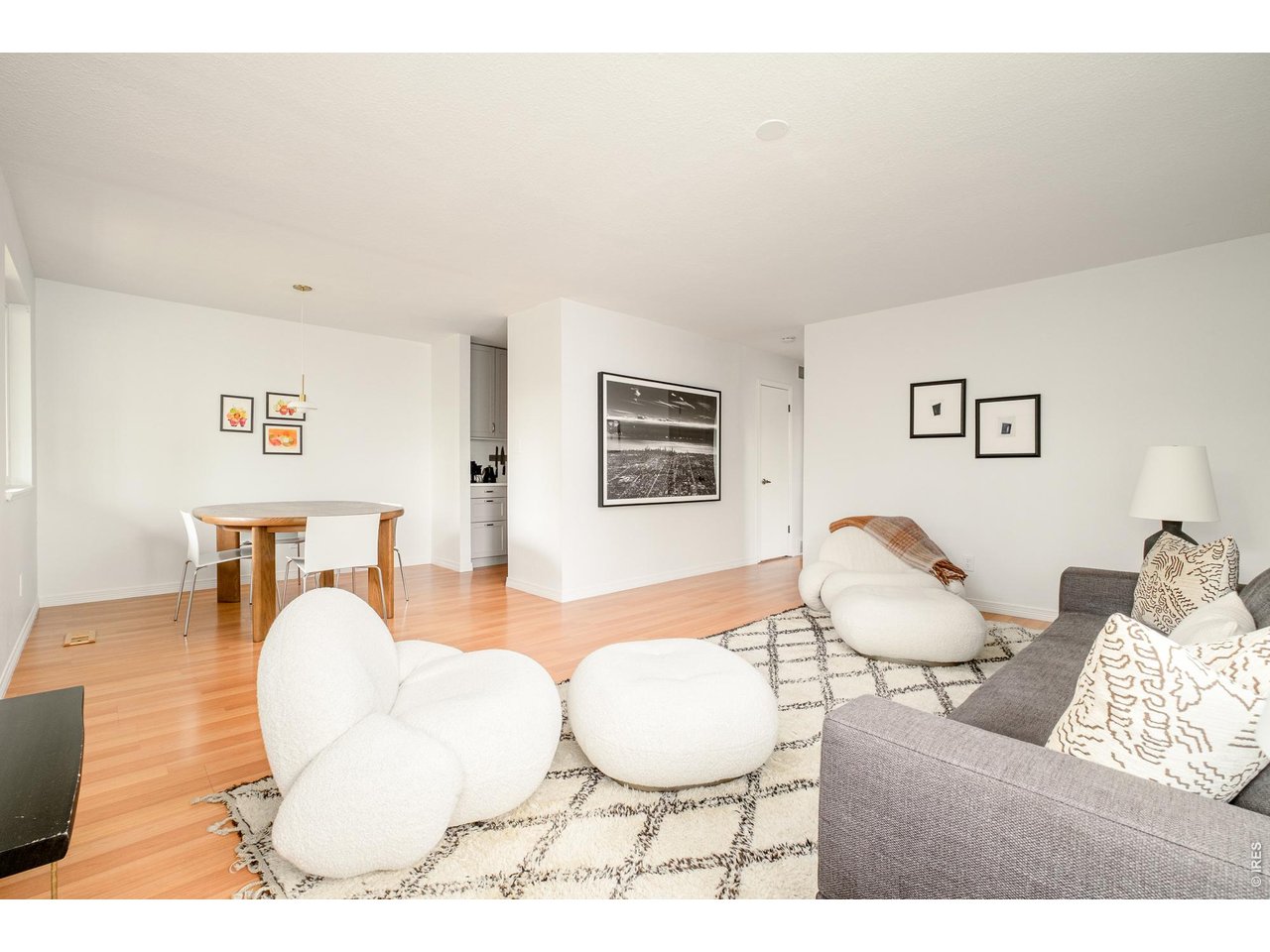 1129 Monroe Dr D