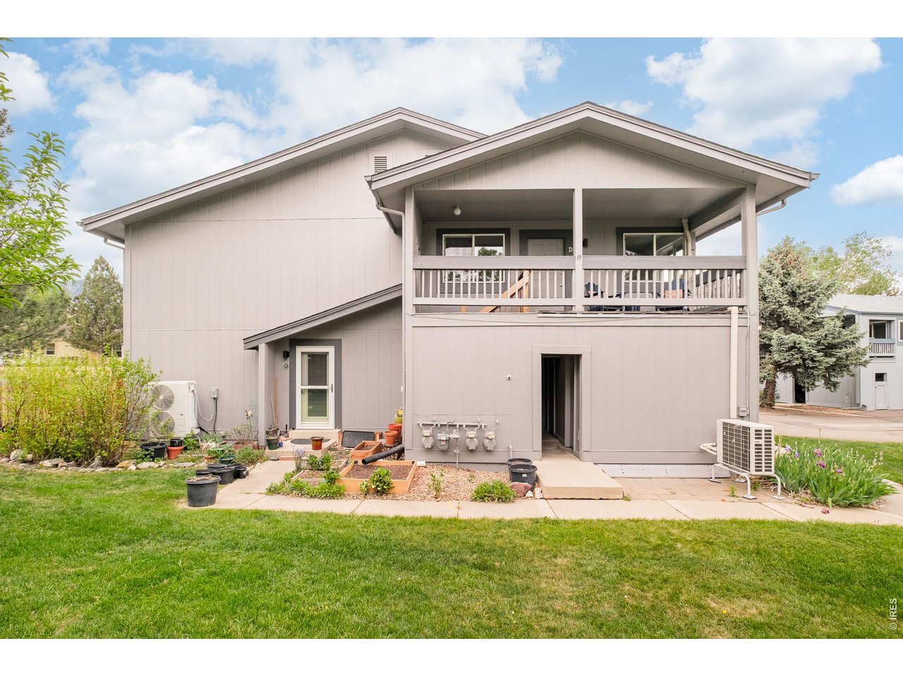 1129 Monroe Dr D