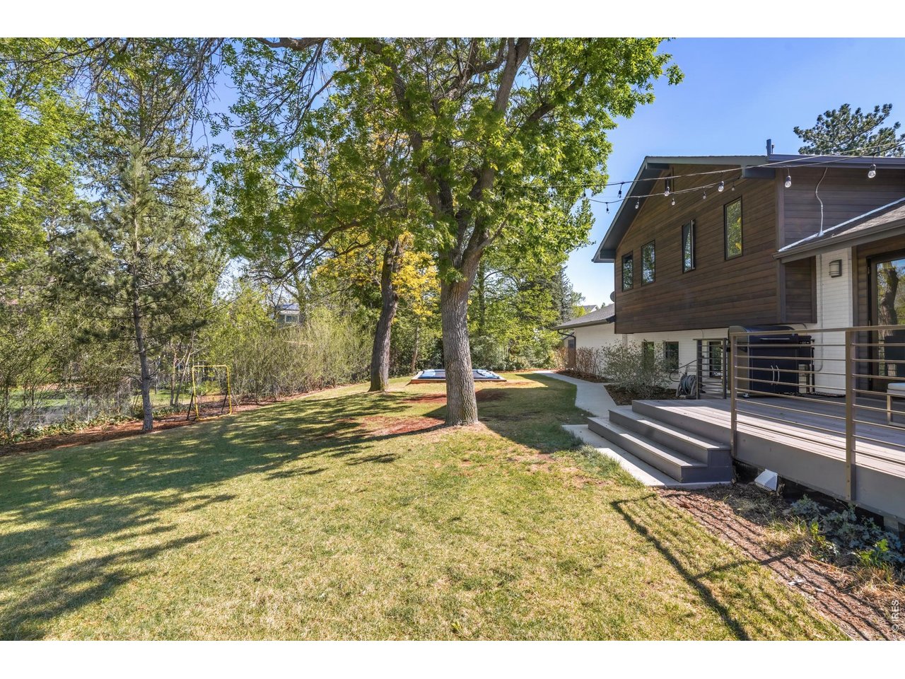 200 Mohawk Dr