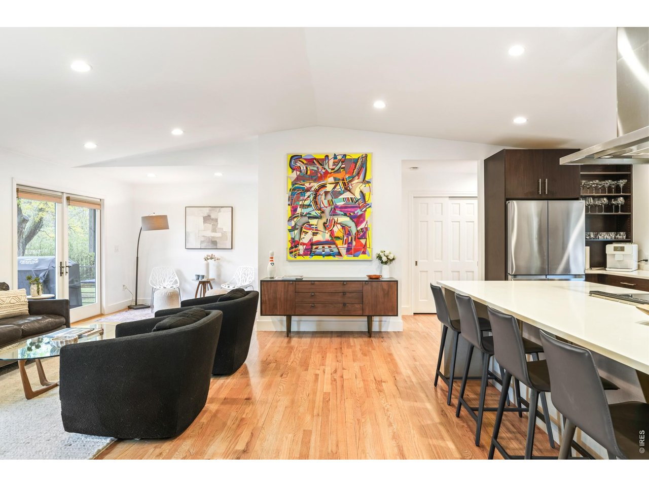 200 Mohawk Dr