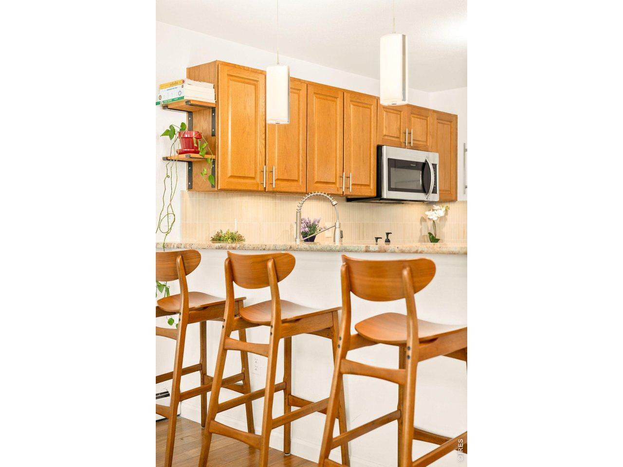 3077 29th St 105