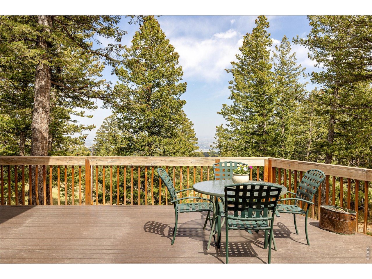 124 Deer Trail Cir