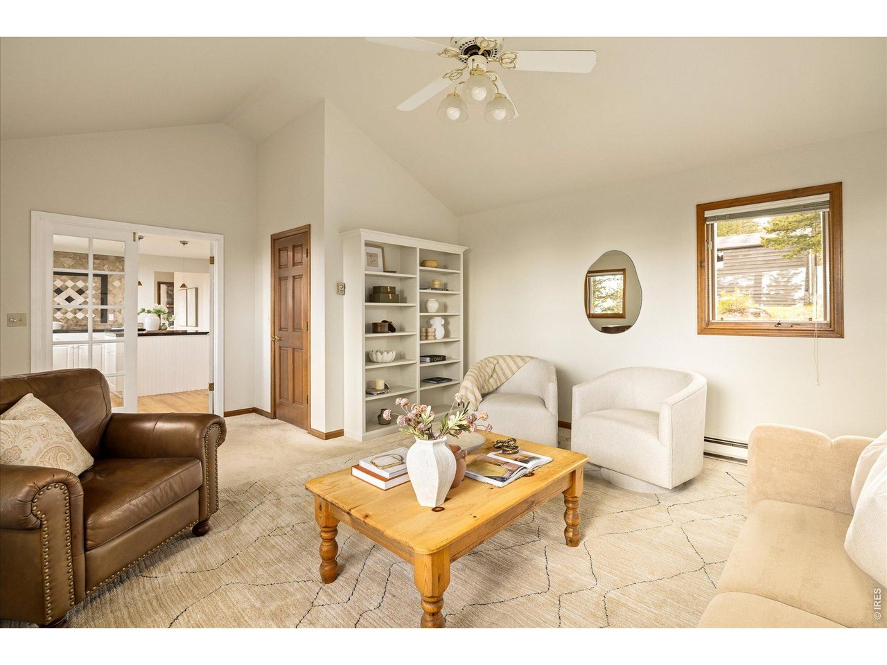 124 Deer Trail Cir