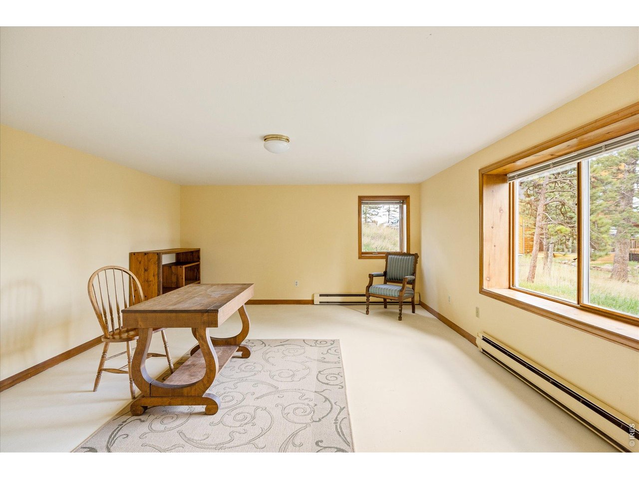 124 Deer Trail Cir