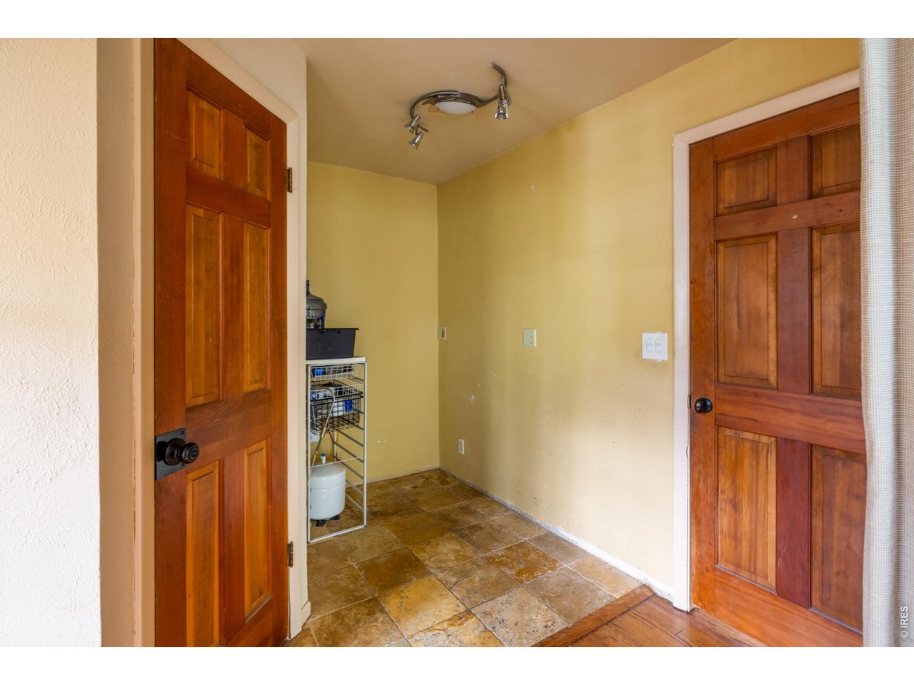 541 Arapahoe Ave