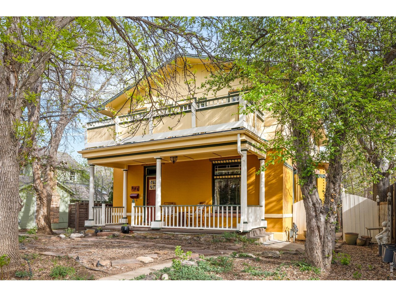 541 Arapahoe Ave