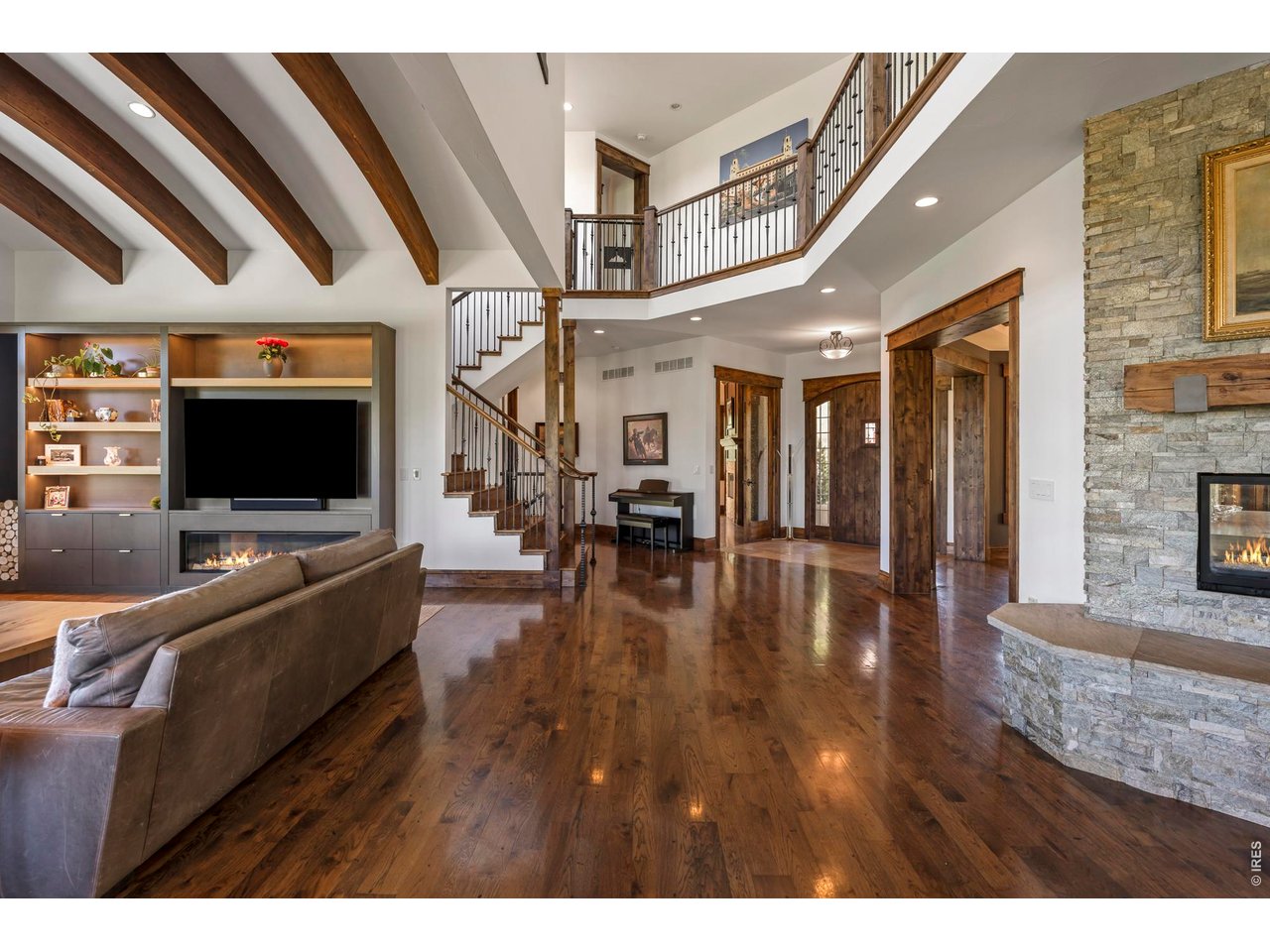 617 Corona Ct