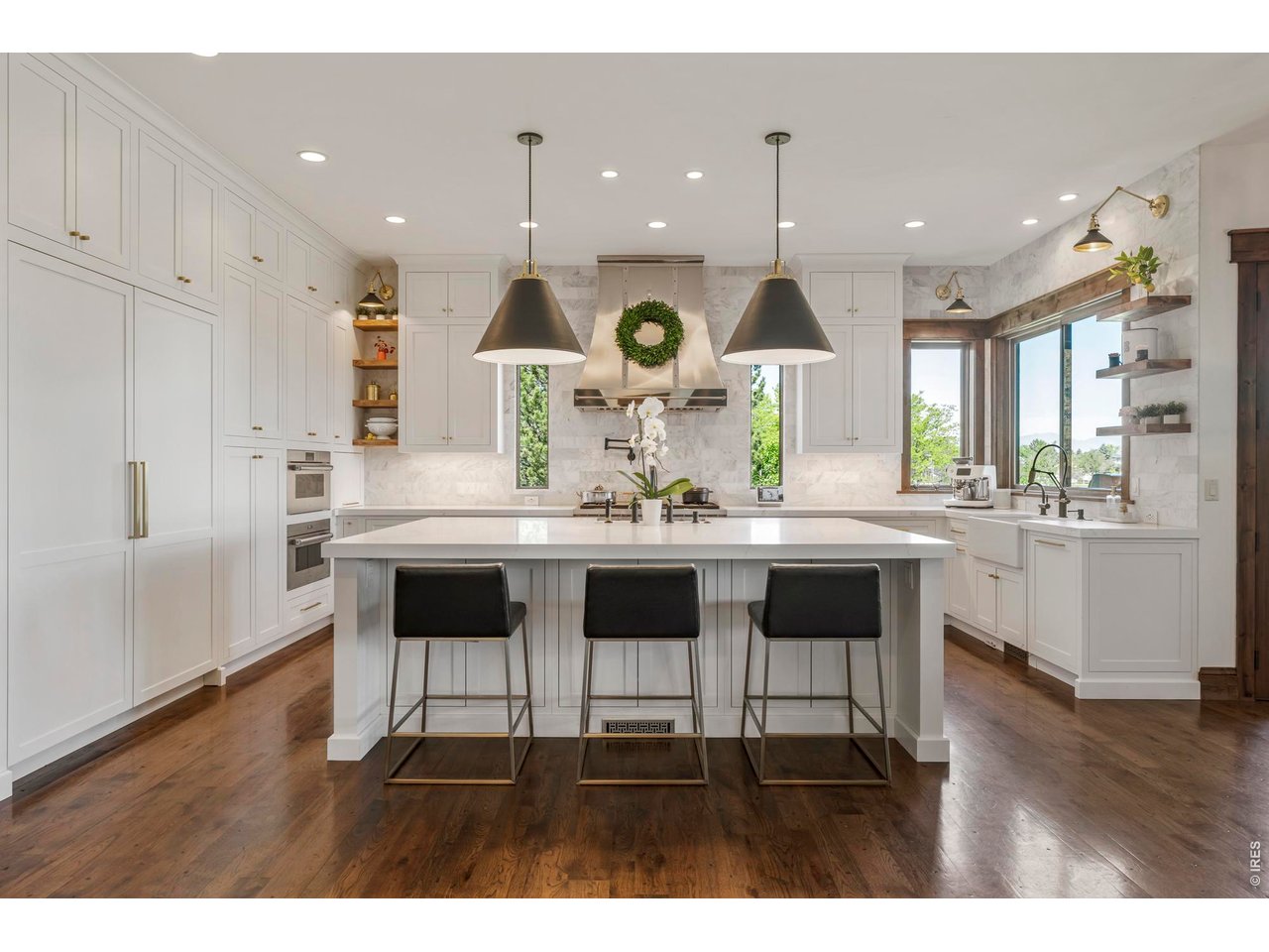 617 Corona Ct