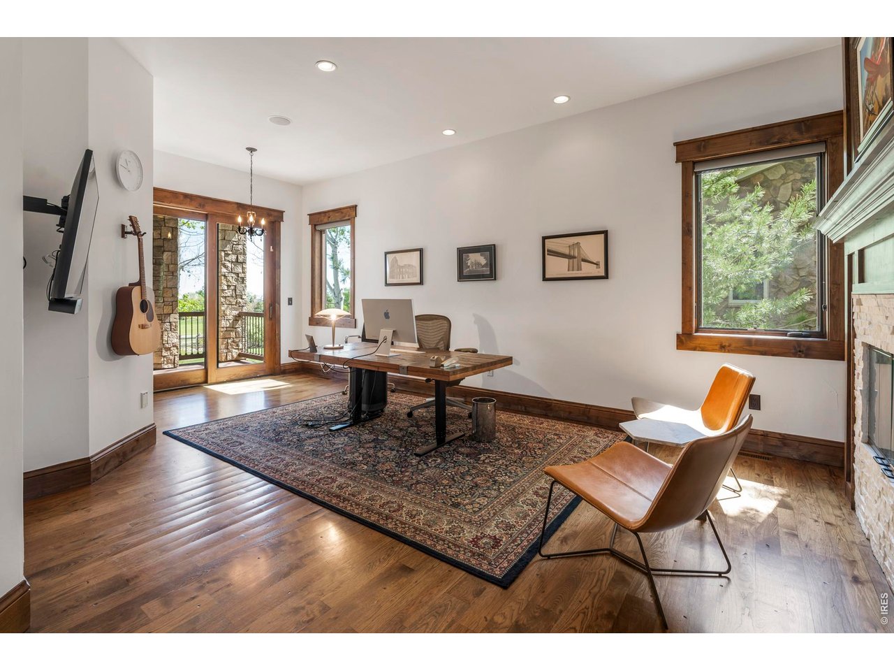 617 Corona Ct