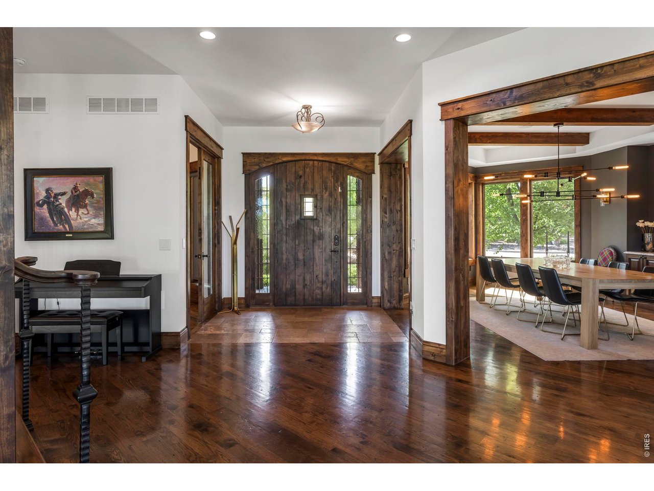 617 Corona Ct