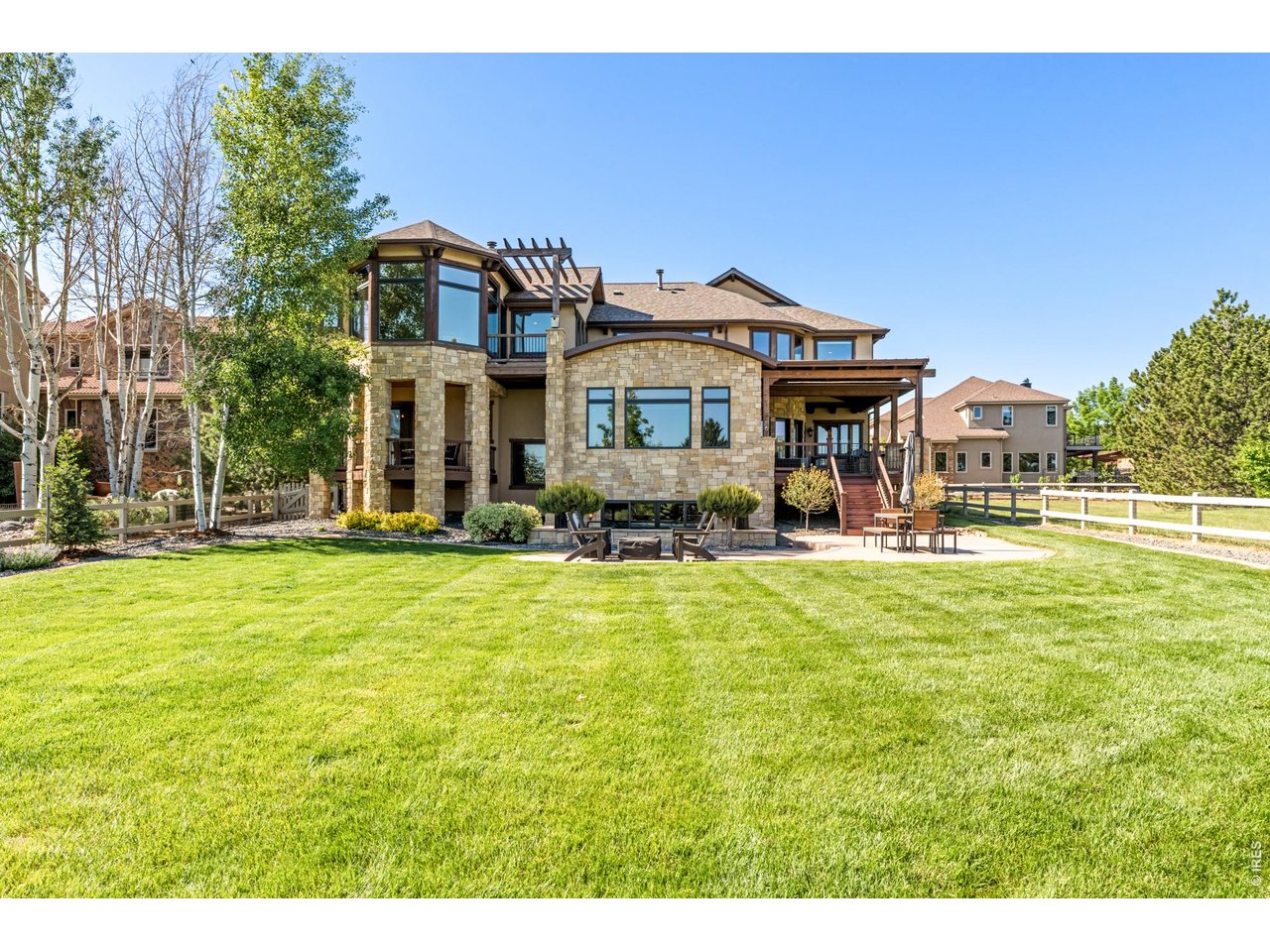 617 Corona Ct